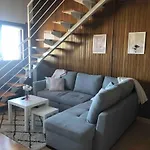 Acogedor Duplex A Pie De Pista Apartment