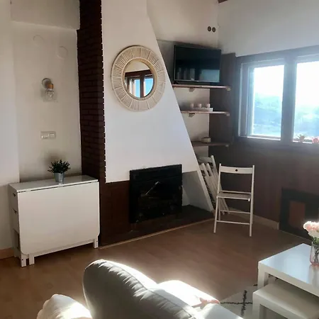 Acogedor Duplex A Pie De Pista Апартаменты *
