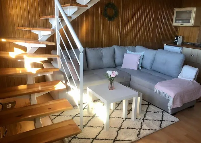 Acogedor Duplex A Pie De Pista